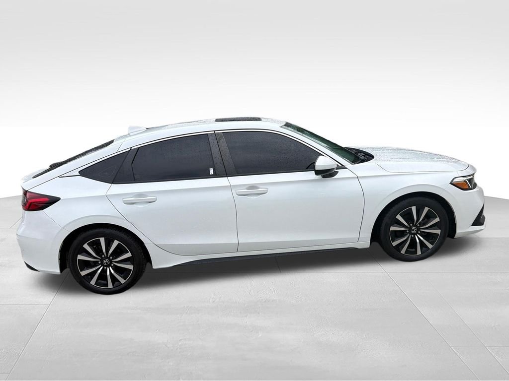 Used 2024 White Honda EX-L image 6