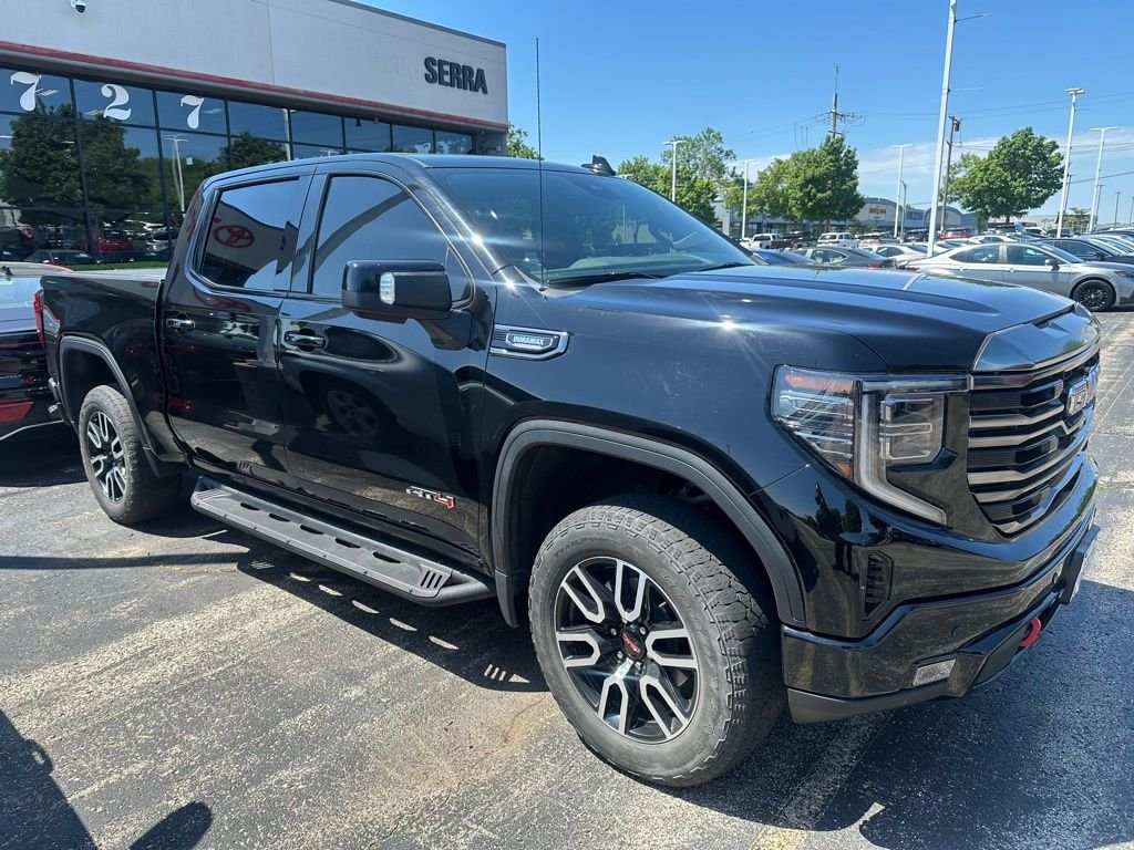 2023 GMC Sierra 4WD Crew Cab Short Box AT4's photo