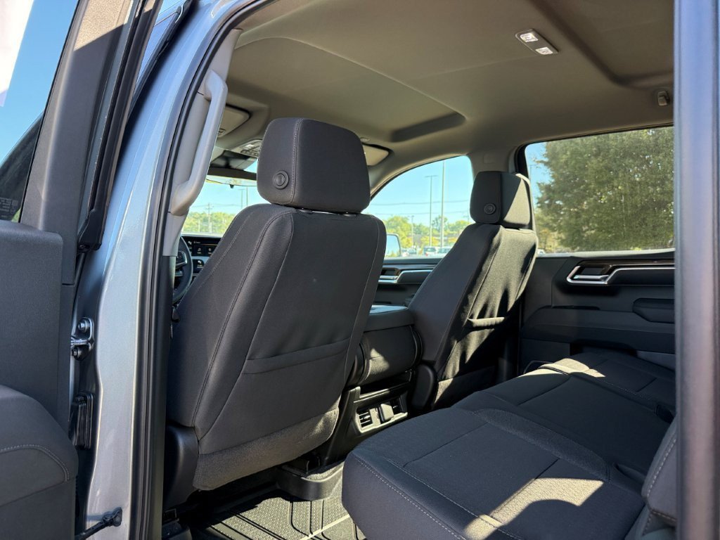2026 Chevrolet Silverado 1500 RST - Photo 15