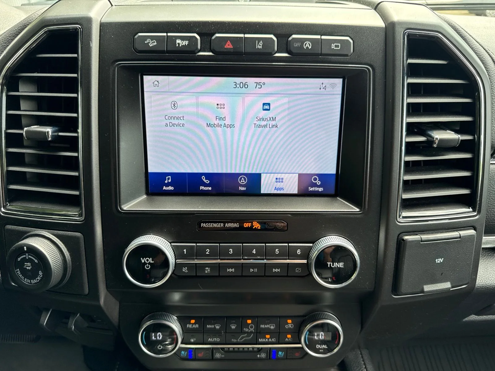 Used 2021 Gray Ford Limited image 5