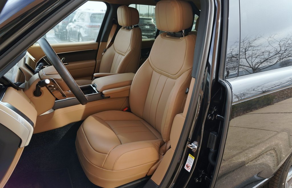 2026 LAND ROVER RANGE ROVER - Image 12