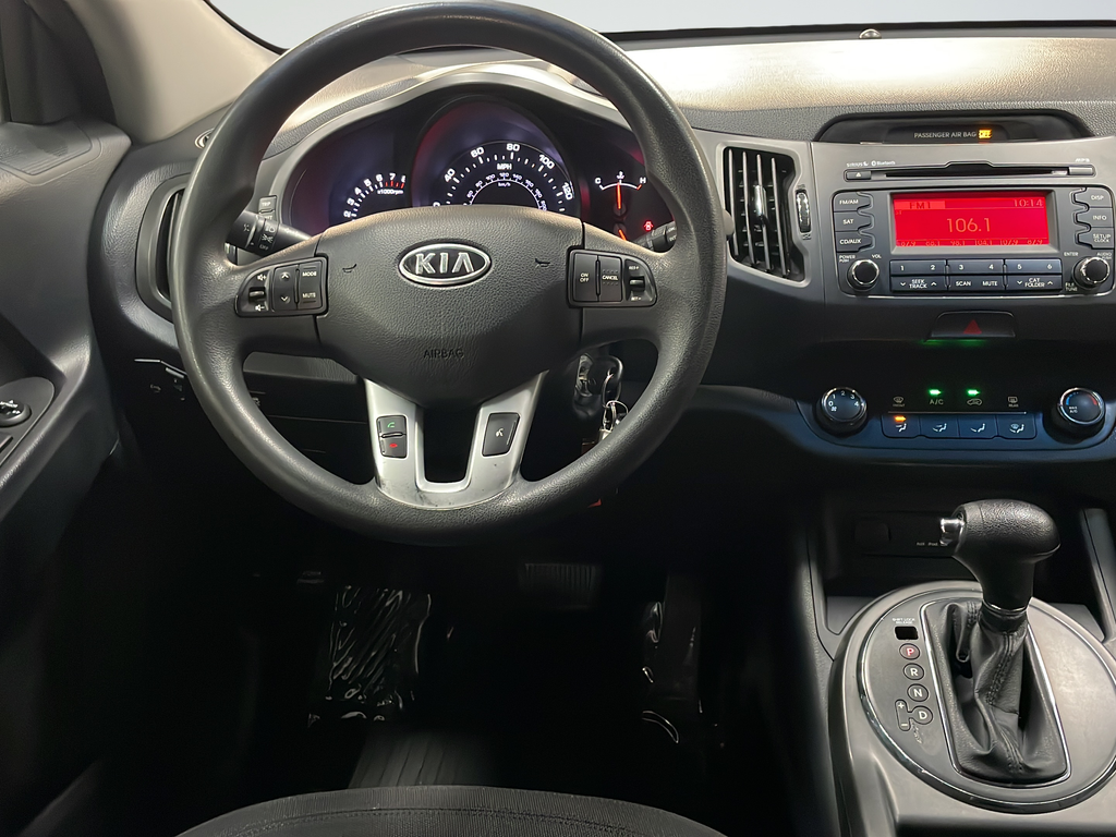 Used 2011 Silver Kia LX image 13