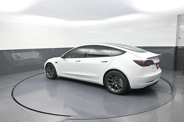 Used 2022  Tesla Long Range image 47