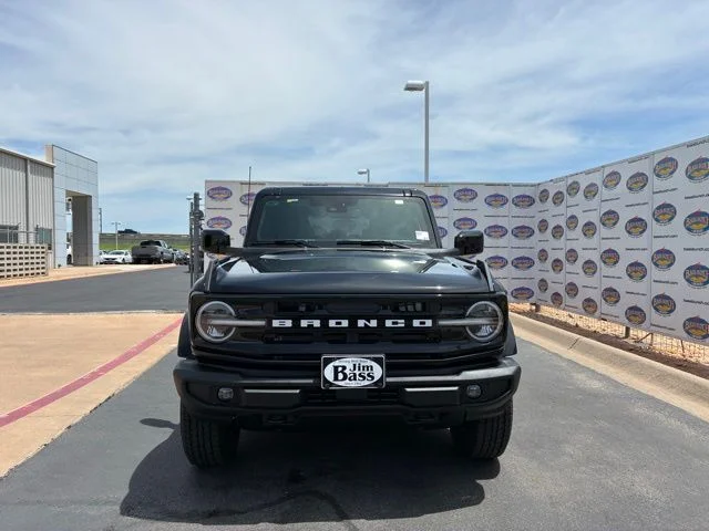 New 2026 Shadow Black Ford Outer Banks image 3