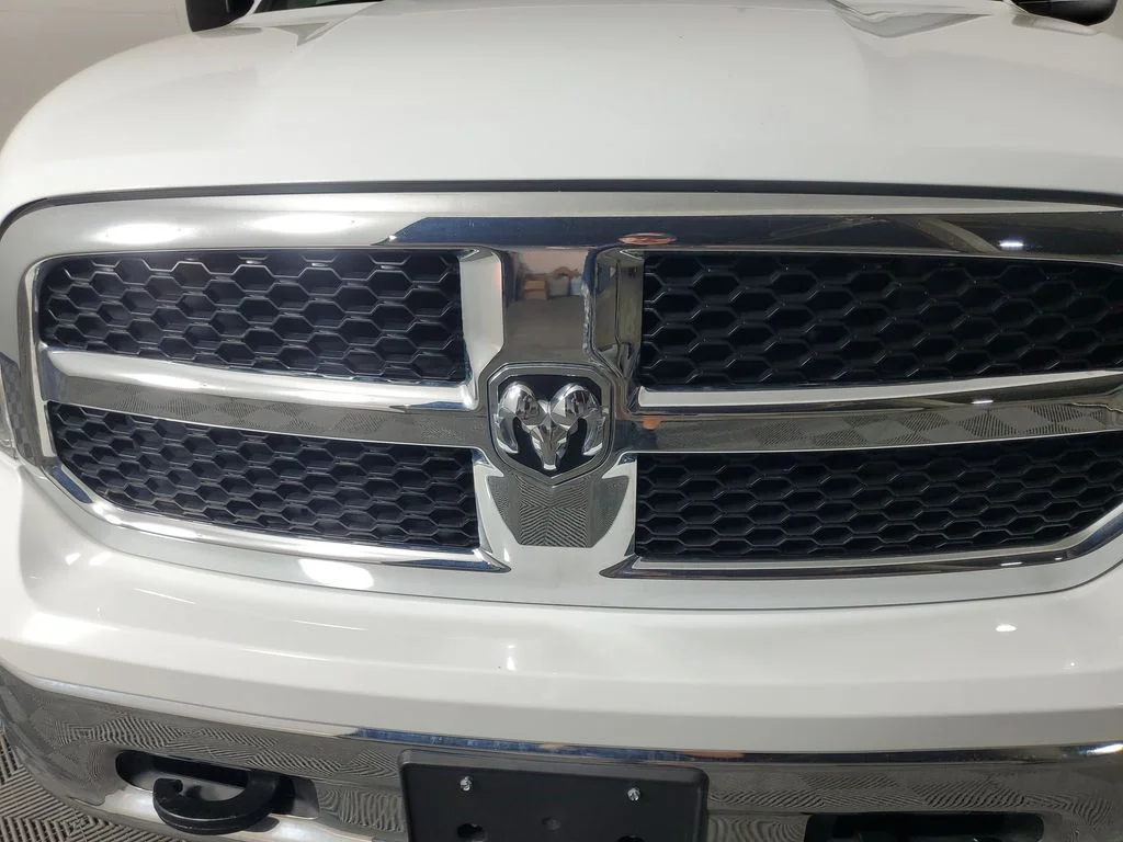 Used 2022 White Ram SLT image 11
