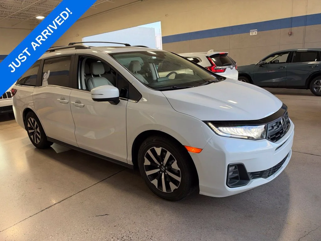 Certified Used 2025 Platinum White Pearl Honda EX-L image 2