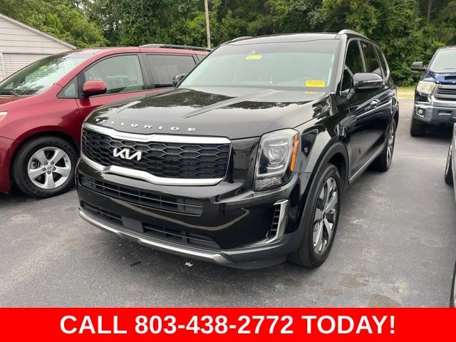 Used 2022 Black Kia S image 2