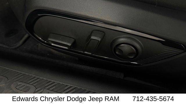New 2026 Diamond Black Crystal Pearlcoat Dodge Scat Pack image 16