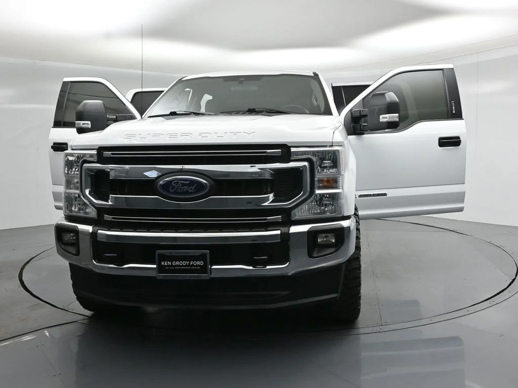 Used 2021 White Ford XLT image 26