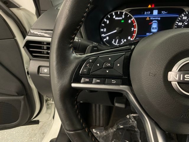 Used 2023 White Nissan 2.0 SR image 12
