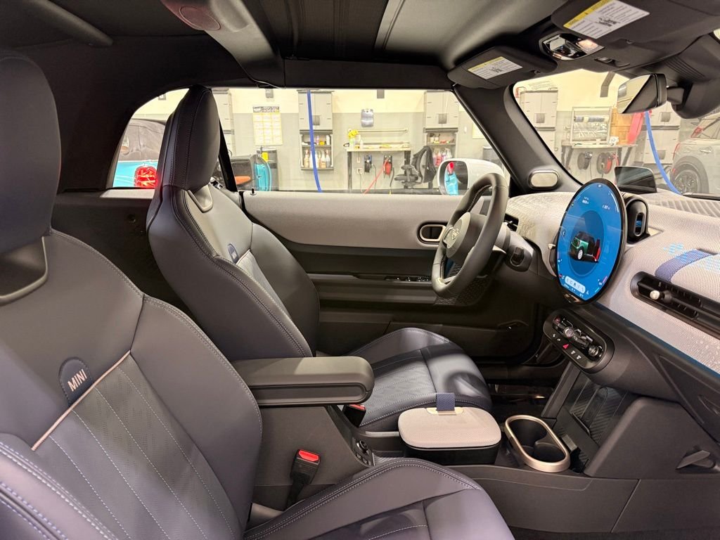 2026 MINI Convertible S - Photo 23