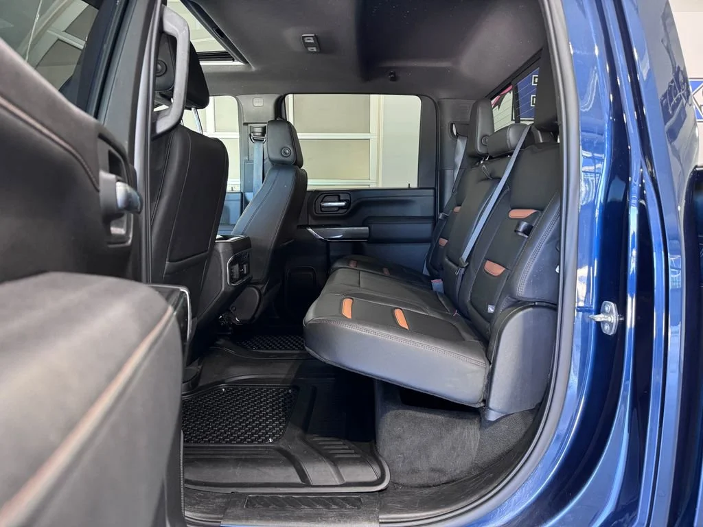 Used 2023 Pacific Blue Metallic GMC AT4 image 12