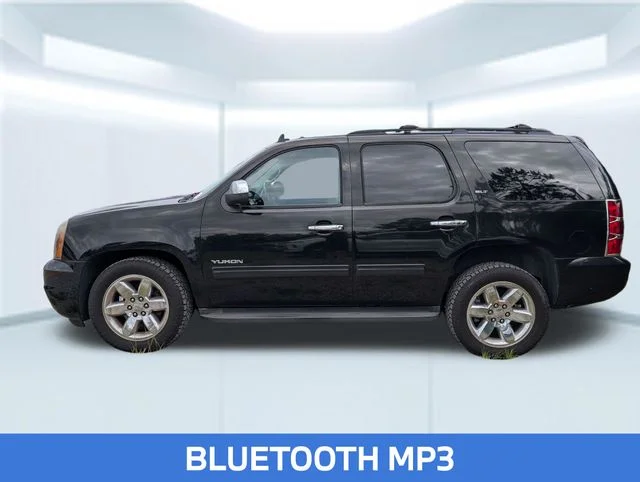 Used 2012 Black GMC SLT image 2