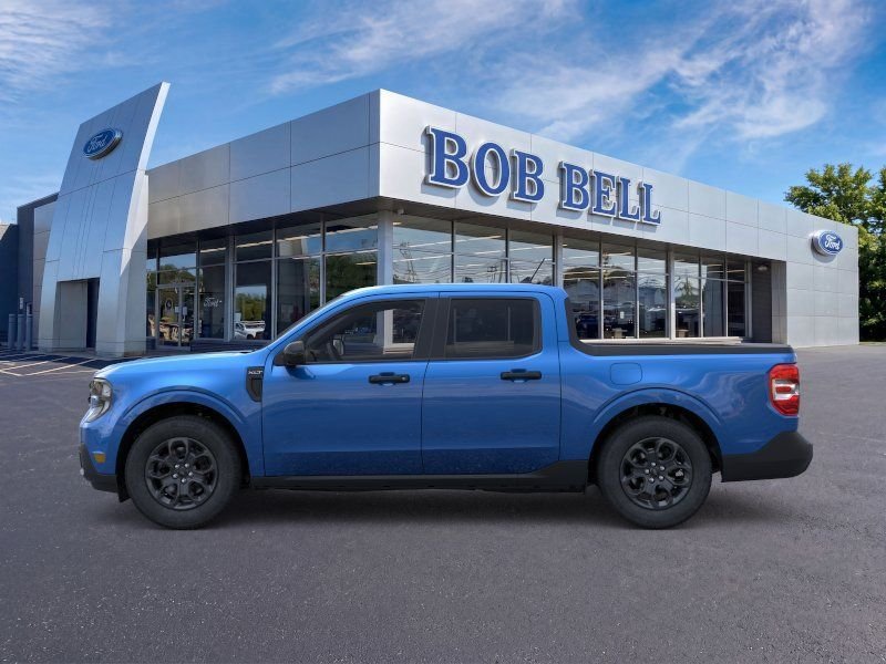 New 2026 Blue Ford XLT image 3