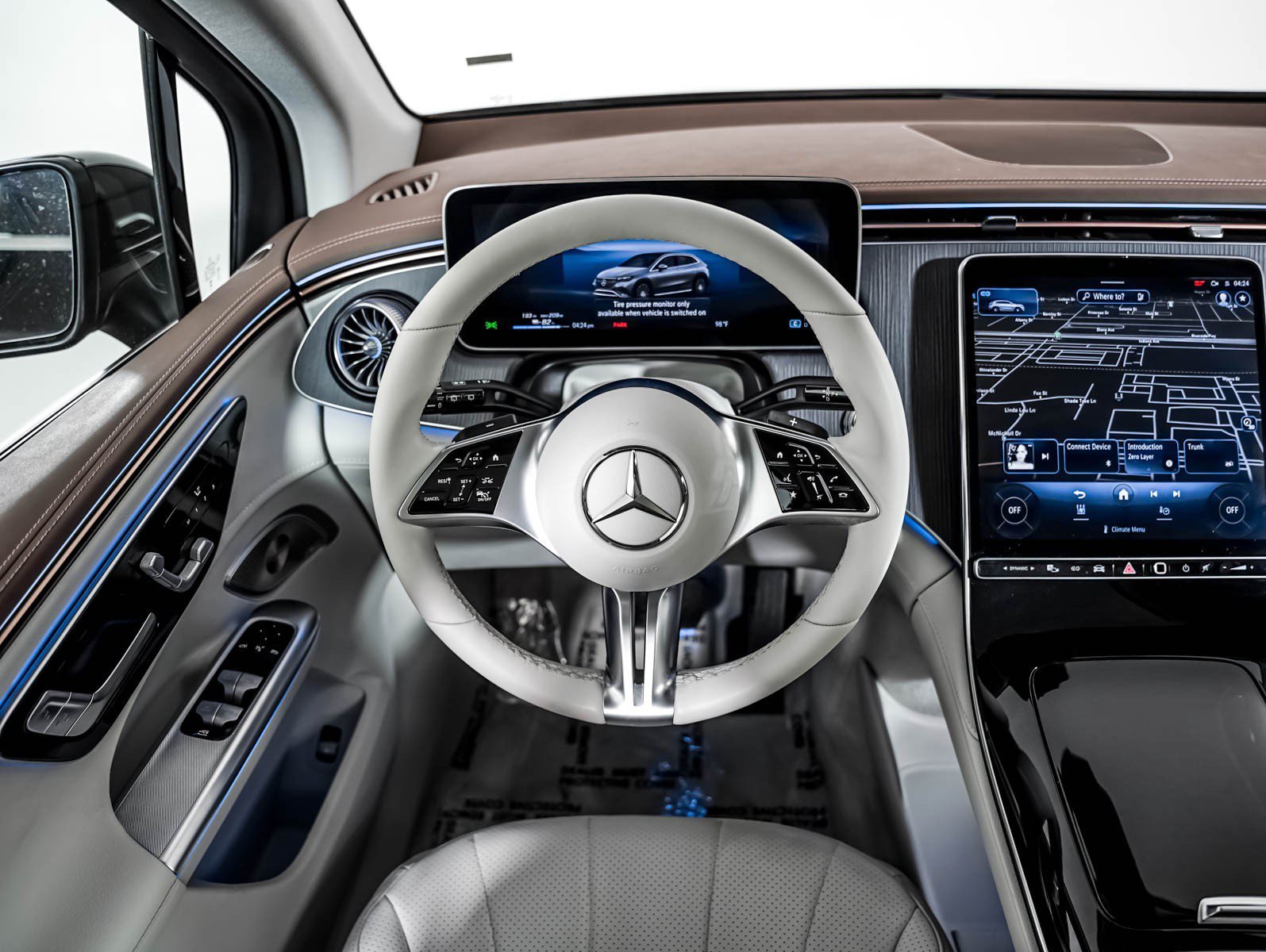 Certified Used 2023 Obsidian Black Metallic Mercedes-Benz EQE 350 4MATIC® SUV image 10