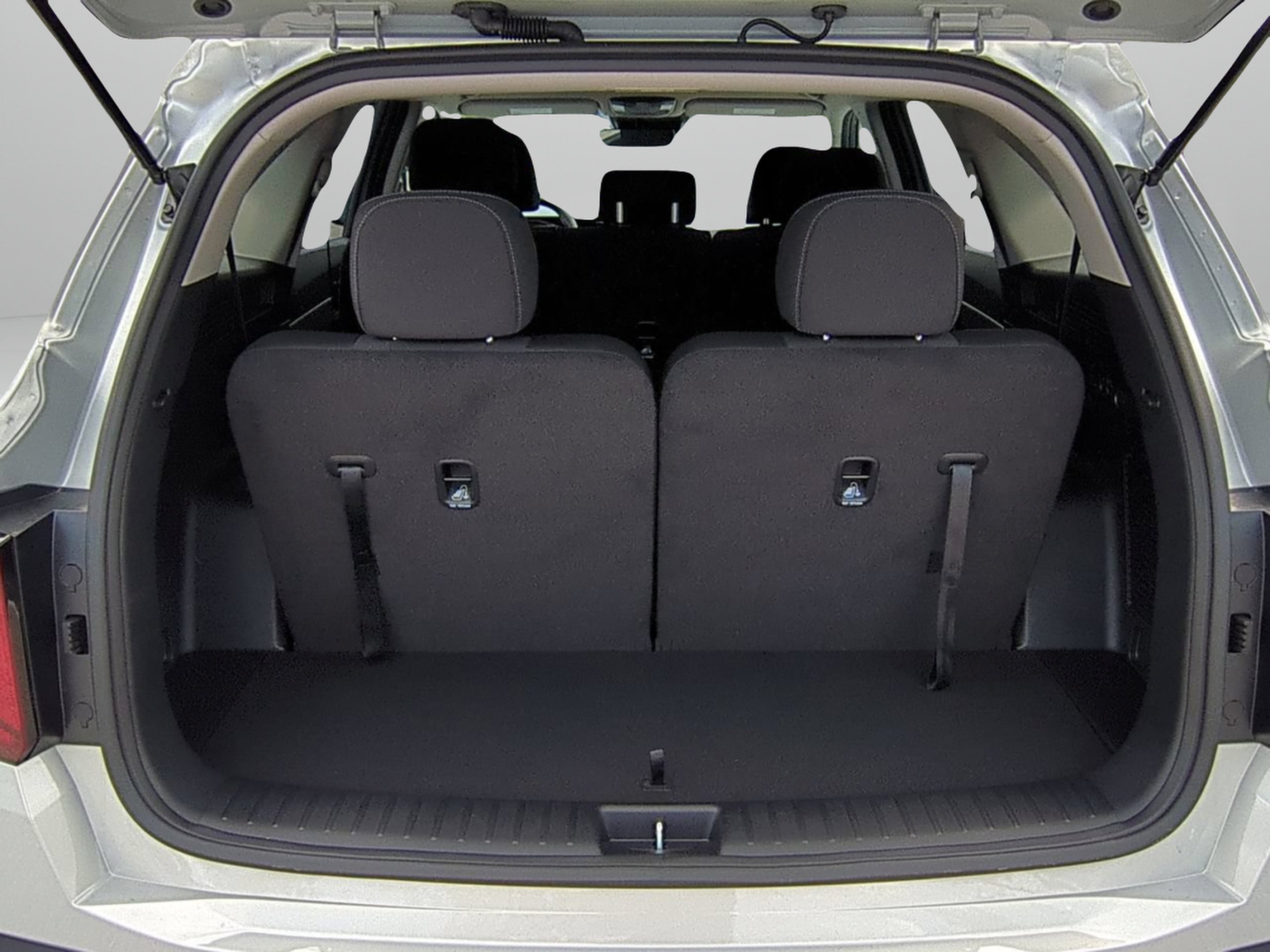 New 2026 Ivory Silver Kia LX image 21