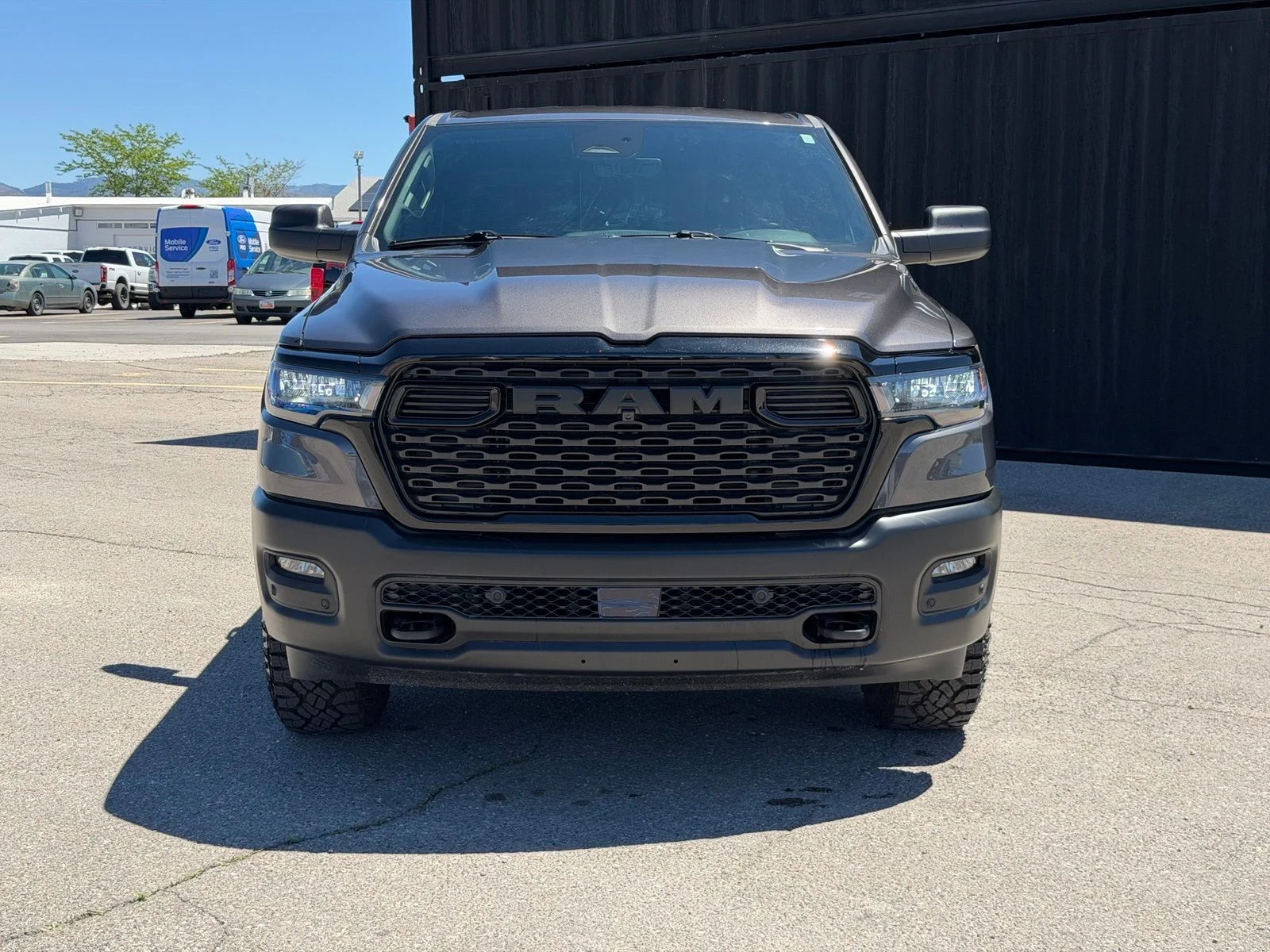 New 2026 Granite Crystal Metallic Clear-Coat Exterior Paint RAM Warlock image 2