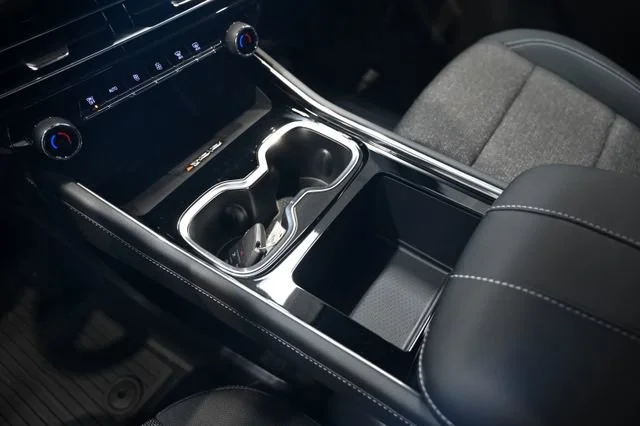 New 2026 Sterling Gray Metallic Chevrolet LT image 19