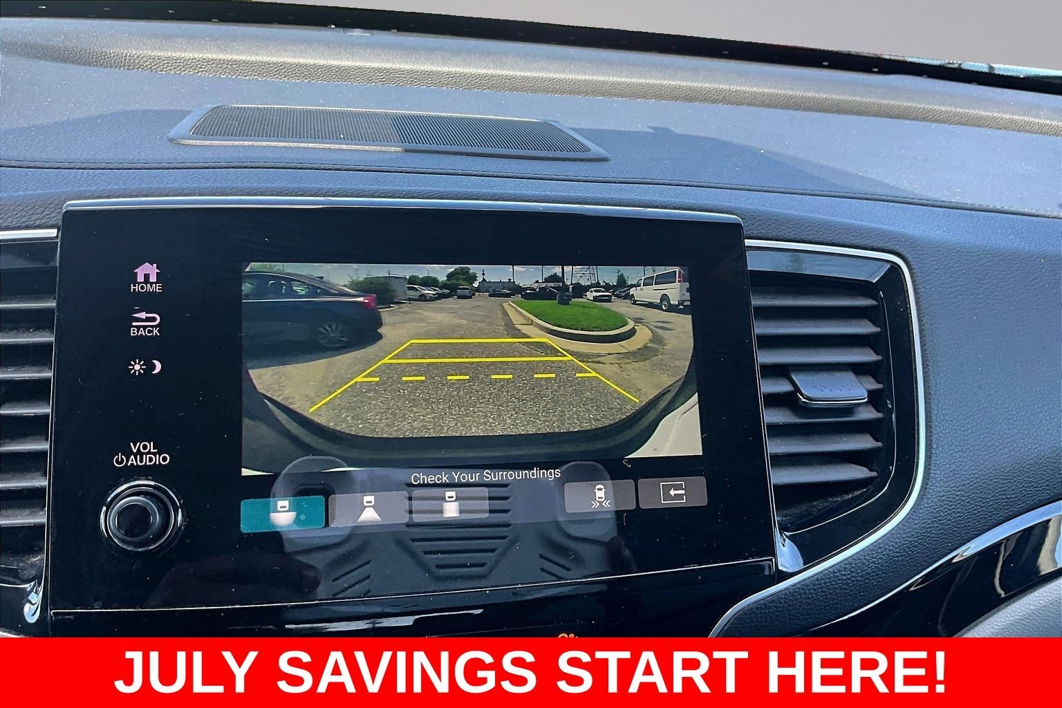Used 2020  Honda Touring image 14