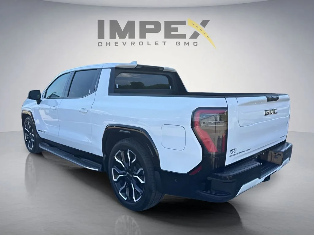 Used 2025 Summit White GMC Extended Range Denali image 3