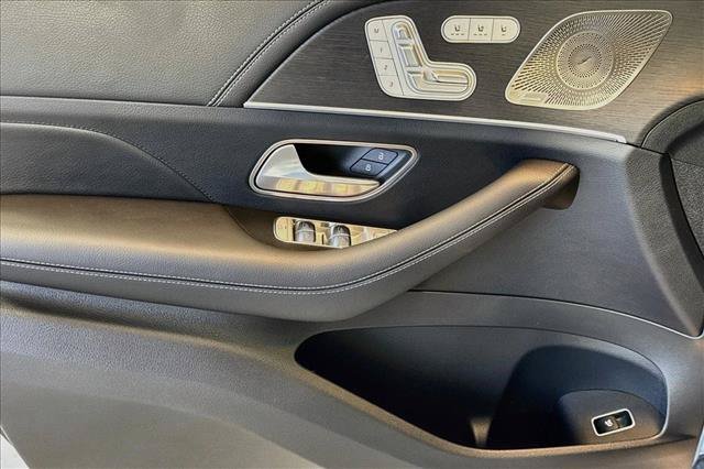 New 2026 Cirrus Silver Metallic Mercedes-Benz GLS 580 image 46