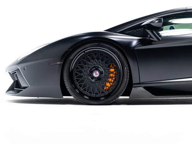 Used 2014  Lamborghini  image 13