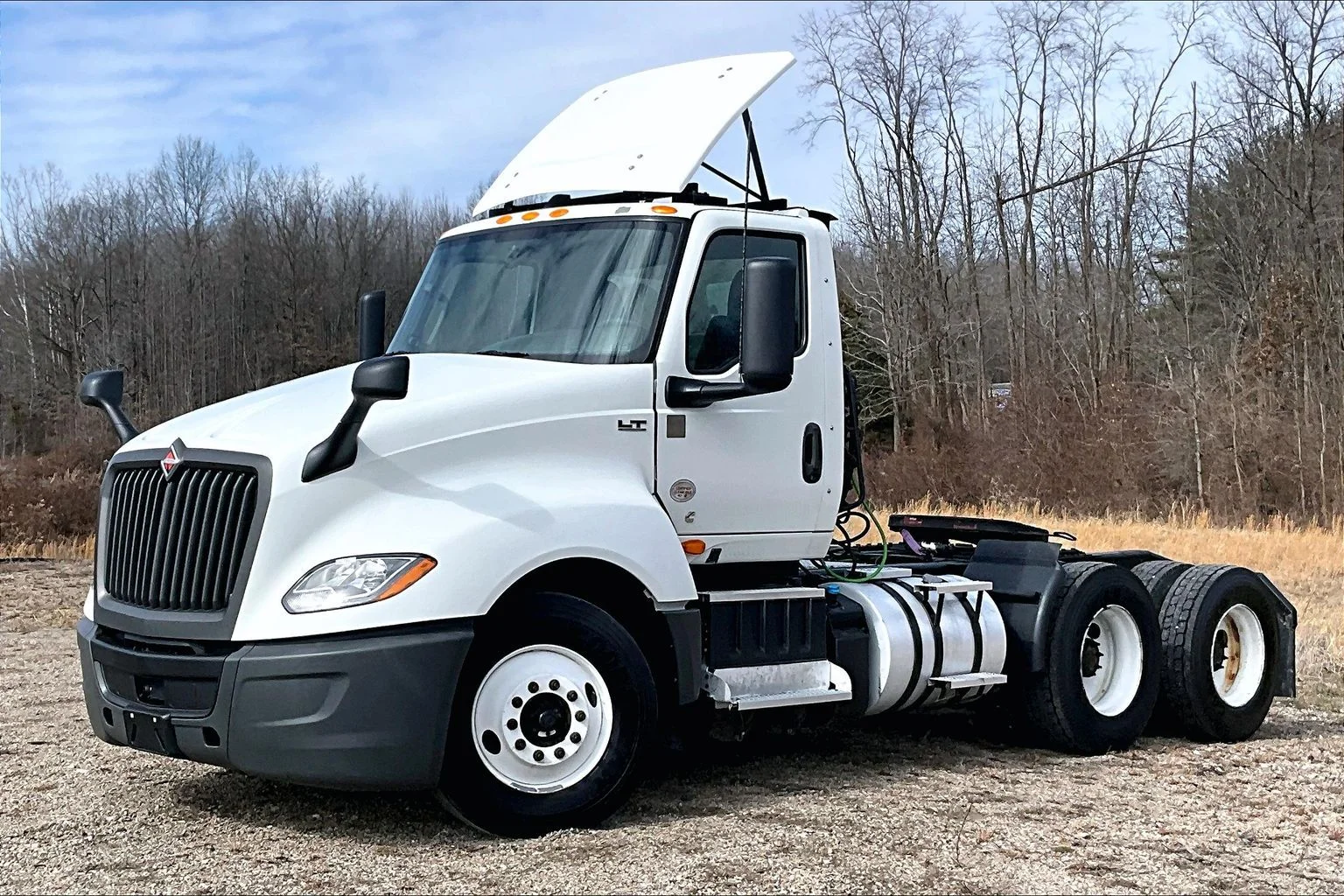 Used 2021 WHITE International  image 2