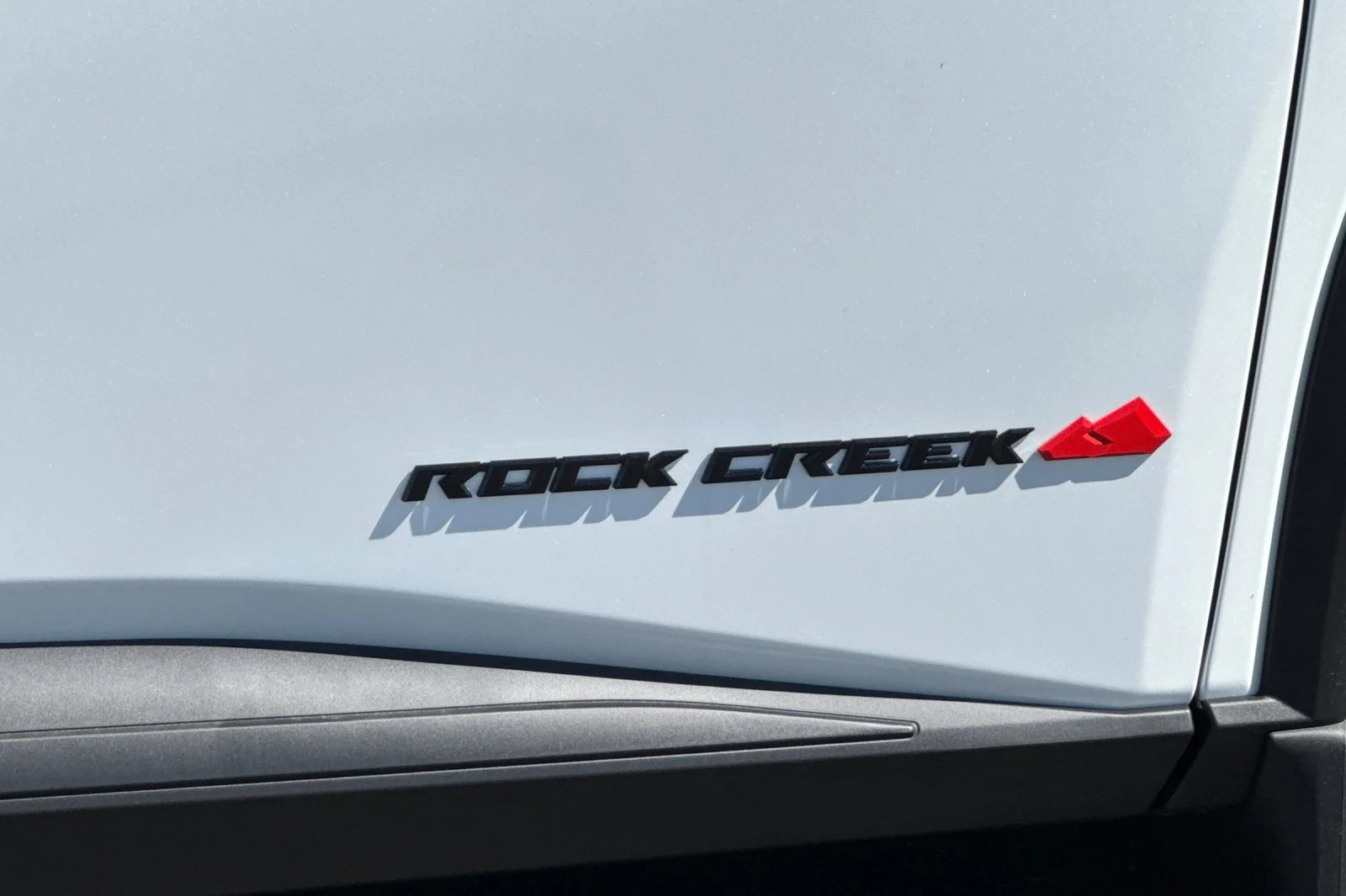 New 2026 Everest White Pearl TriCoat Nissan Rock Creek® image 25