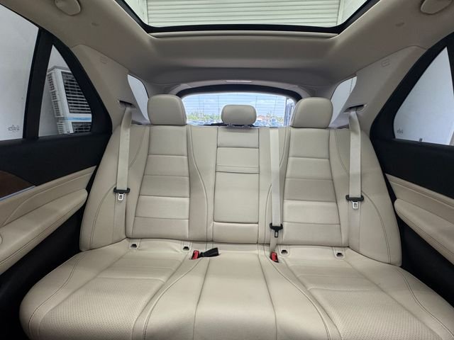 Used 2022 Gray Mercedes-Benz GLE 350 image 7