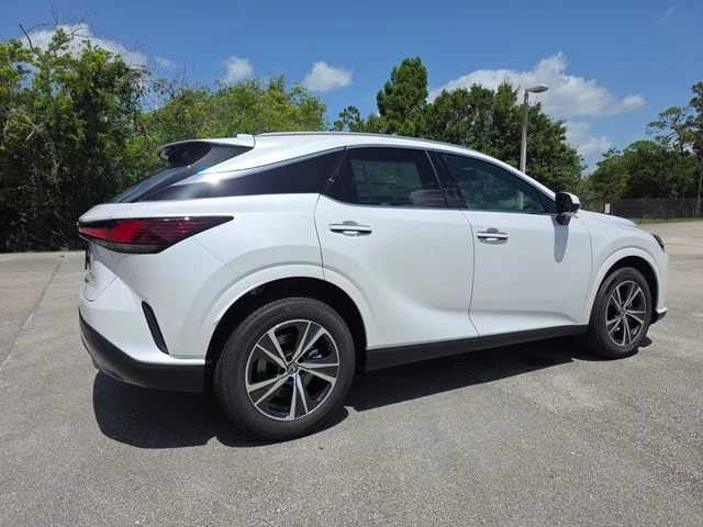 New 2026 Eminent White Pearl Lexus PREMIUM image 3