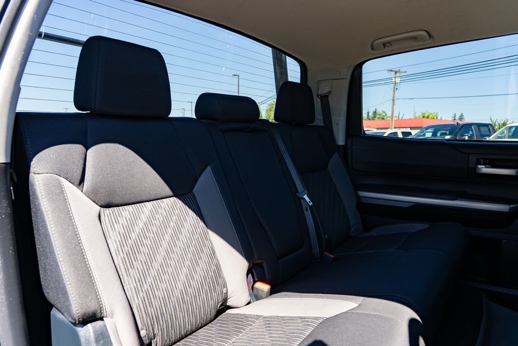 Used 2017 Silver Sky Metallic Toyota SR5 image 28