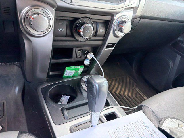 Used 2015 Silver Toyota SR5 Premium image 7
