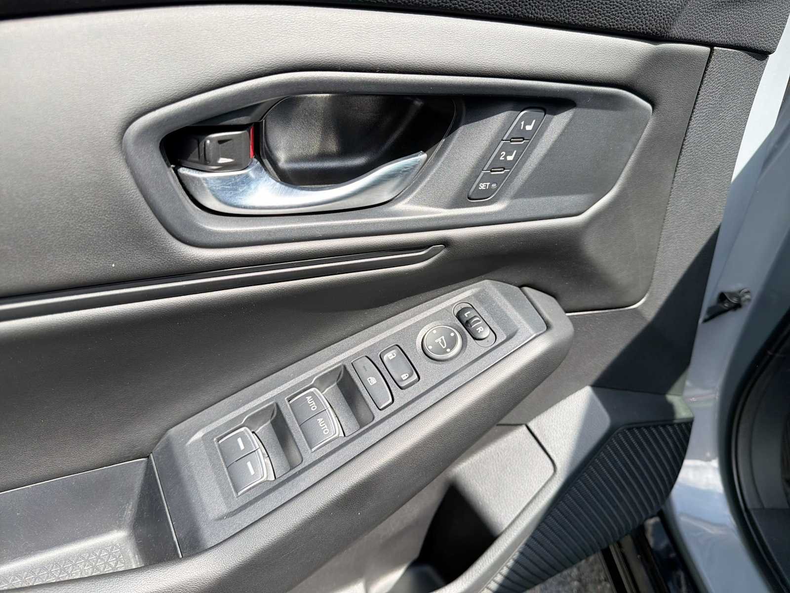 2023 Honda Accord Hybrid EX-L - Photo 22