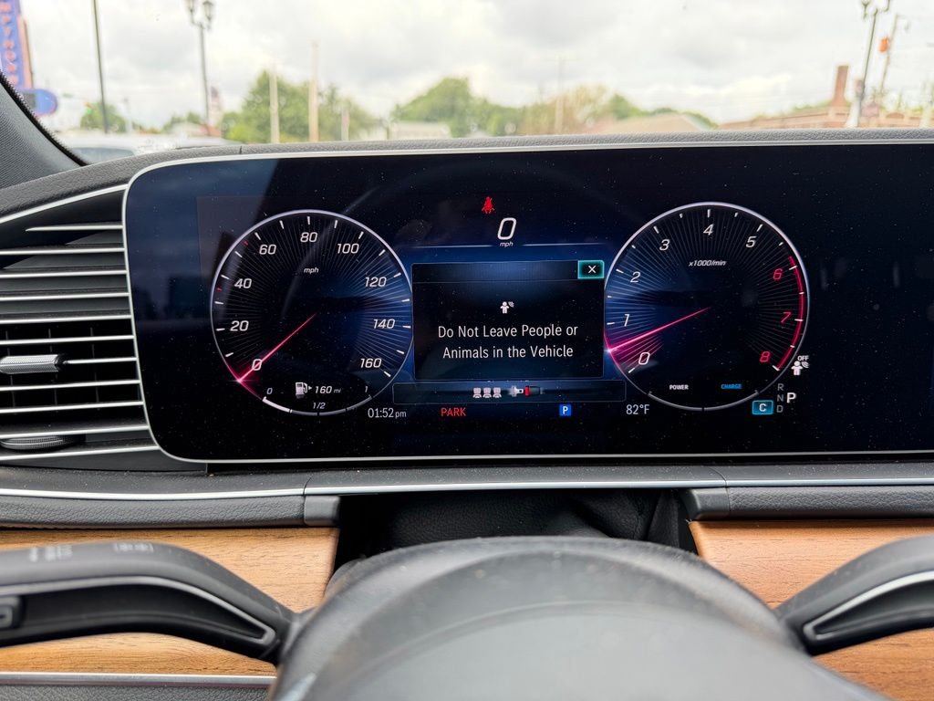 Used 2024 Red Mercedes-Benz GLE 450 image 12
