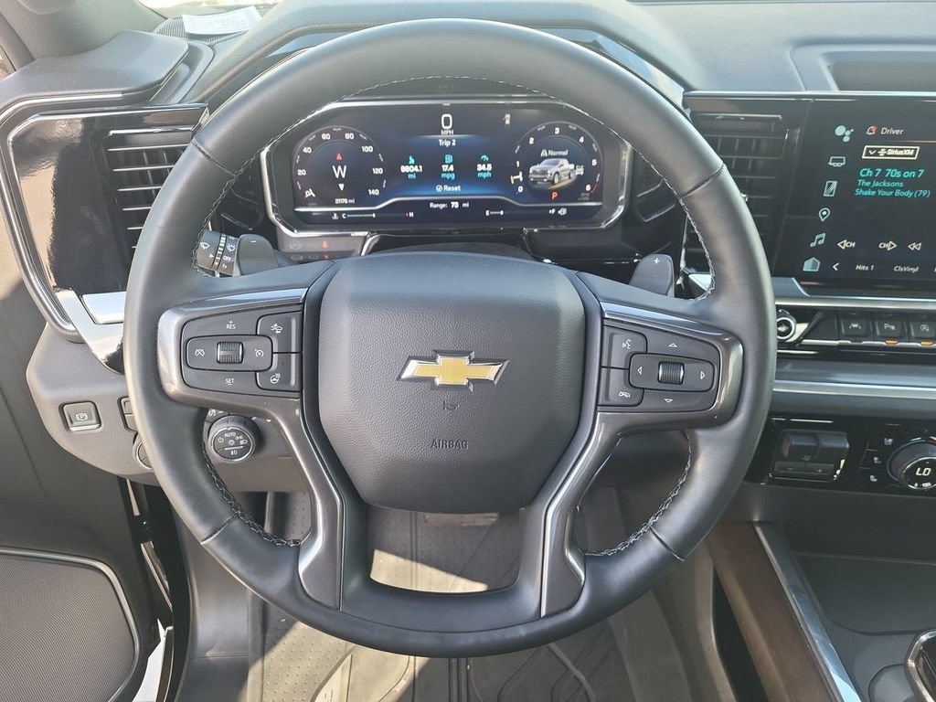 Used 2025 Black Chevrolet High Country image 18