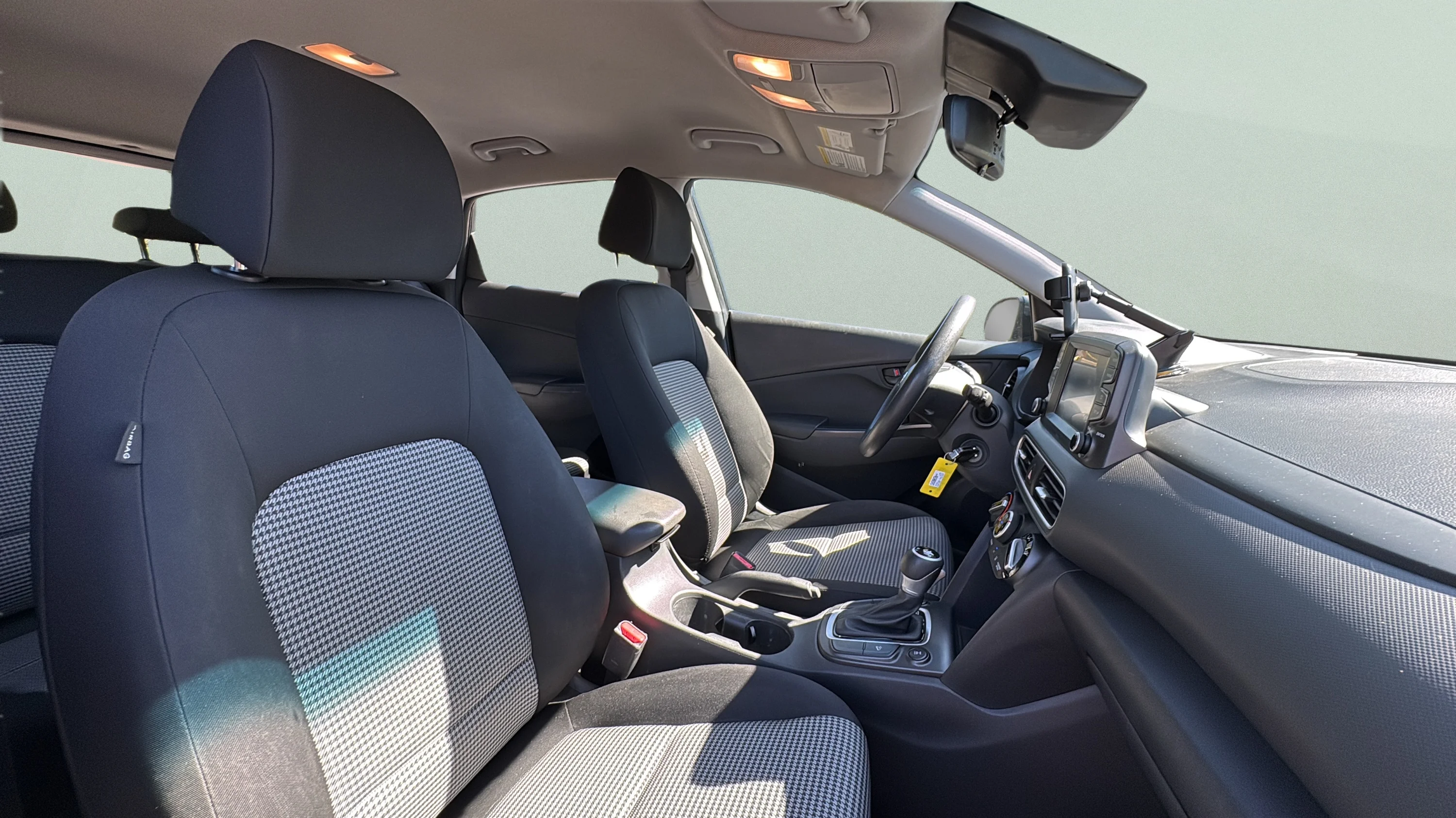 Used 2019 Gray Hyundai SE image 11