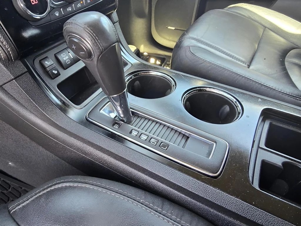 Used 2014 Tungsten Metallic Chevrolet LT image 20