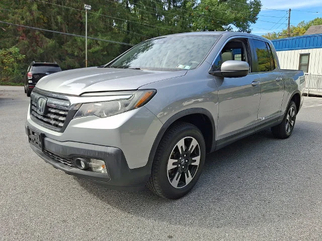 Used 2020 Silver Honda RTL image 4