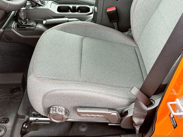 2025 Jeep Gladiator Rubicon - Photo 13