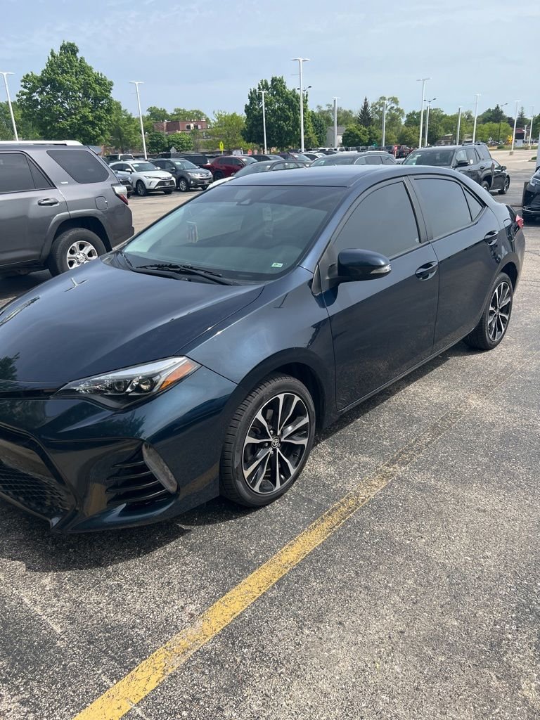 2017 Toyota Corolla SE AT's photo