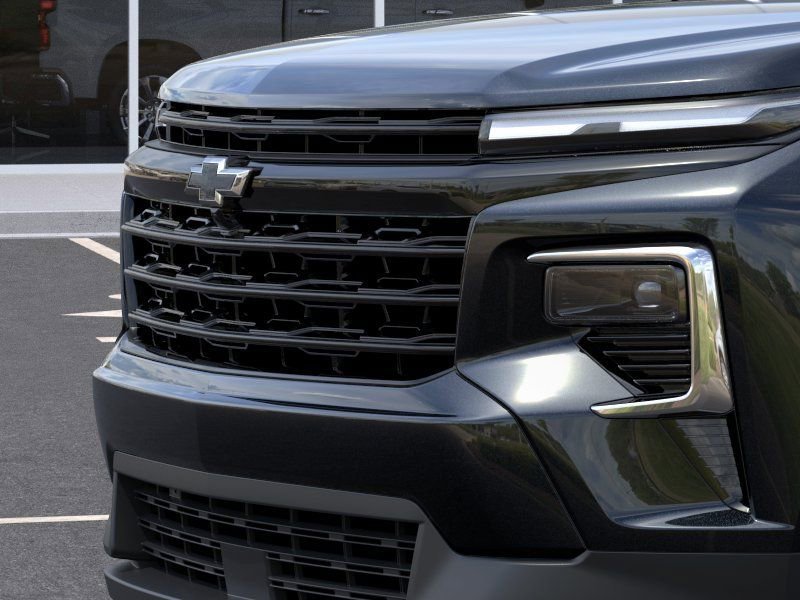 New 2026 Mosaic Black Metallic Chevrolet LT image 13