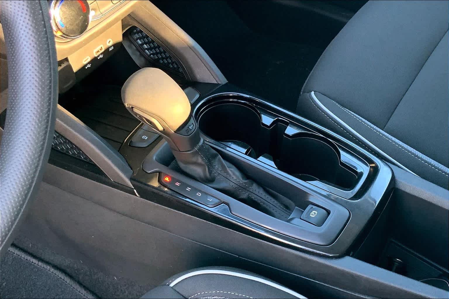 Used 2022 Blue Glow Metallic Chevrolet LT image 17