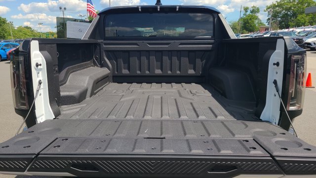 2026 GMC HUMMER EV 2X - Photo 24