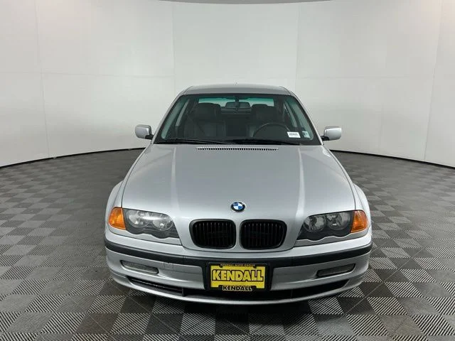 Used 2000 BMW 3 Series Base with VIN WBAAM5344YEJ42142 for sale in Marysville, WA