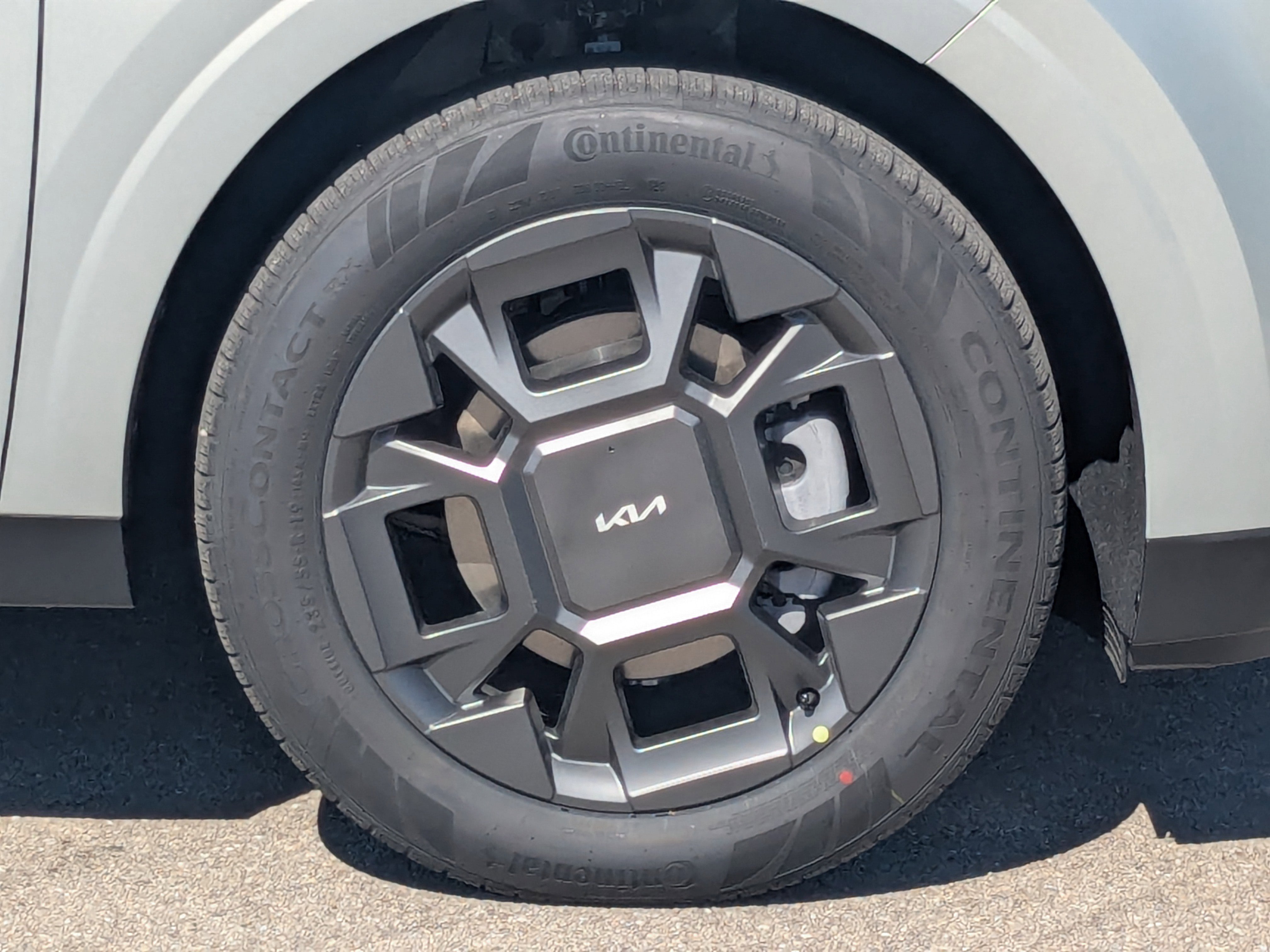 New 2026 Ivory Silver Kia EX image 11