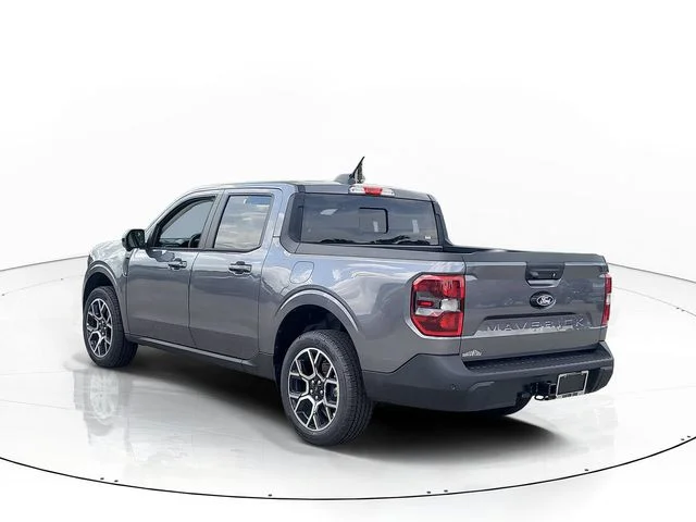 New 2026 Gray Metallic Ford Lariat image 7