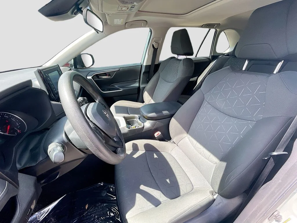 Used 2021 Gray Toyota XLE image 20