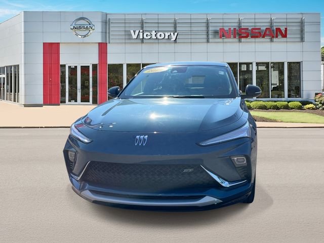 Used 2024 Blue Buick Sport Touring image 8