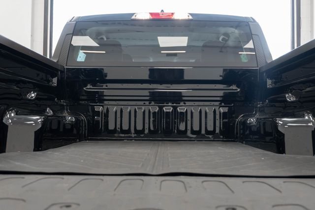 Used 2025 Black Ford XLT image 22
