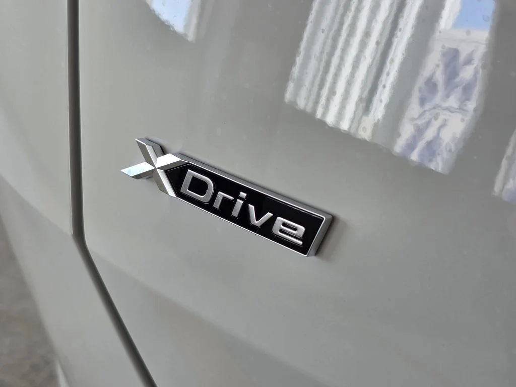 New 2026 White BMW 30 xDrive image 7